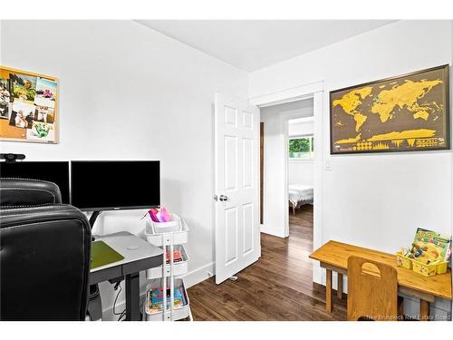 26 Chelsea Crt, Fredericton, NB 