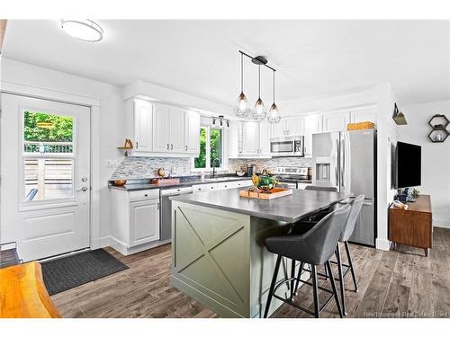 26 Chelsea Crt, Fredericton, NB 