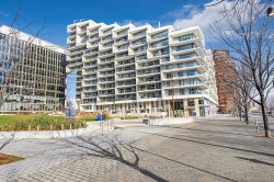 421-118 Merchants Wharf Avenue Toronto, ON M5A 0L3
