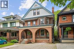 33 SAINT CLAIR Avenue  Hamilton, ON L8M 2N4