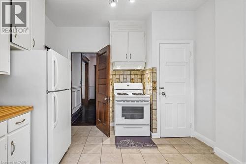 33 Saint Clair Avenue, Hamilton, ON 