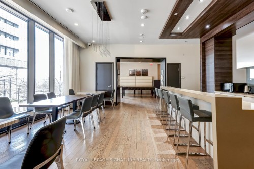 B415-60 Annie Craig Drive, Toronto, ON 