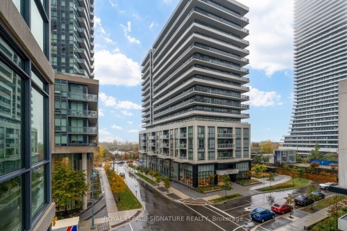 B415-60 Annie Craig Drive, Toronto, ON 