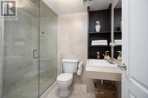 82 Woodbine Avenue, Toronto, ON 