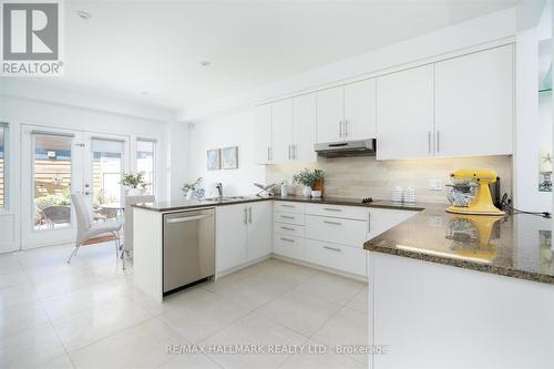 82 Woodbine Avenue, Toronto, ON 