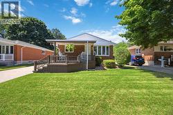 12 ARTHUR STREET Point Edward, ON N7V 1T3