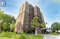 402 - 3065 QUEEN FREDERICA DRIVE Mississauga, ON L4Y 3A3