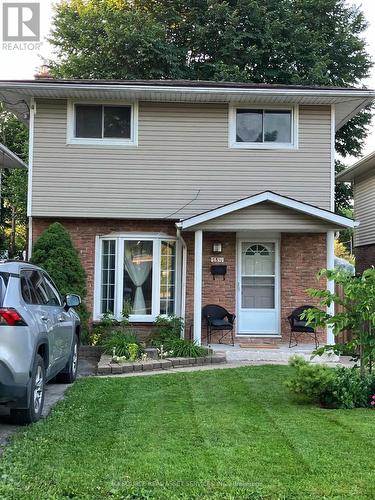 13 1/2 NORTHGLEN AVENUE  St. Catharines, ON L2M 1B3