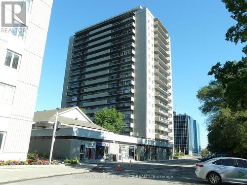 907 - 158A MCARTHUR AVENUE  Ottawa, ON K1J 7E7