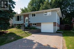 155 TWEEDSMUIR DRIVE North Bay (Ferris), ON P1A 3T9
