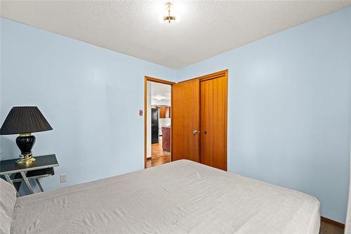 215 Egesz Street, Winnipeg, MB 