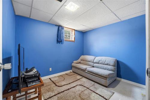 215 Egesz Street, Winnipeg, MB 