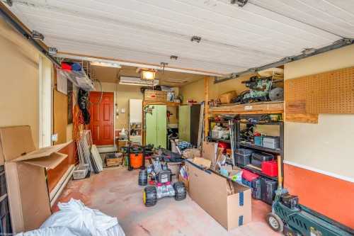 Garage - 1090 Rue Des Trilles, Prévost, QC - Indoor Photo Showing Garage