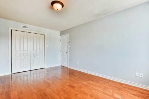 Chambre à coucher principale - 15 92E Avenue E., Blainville, QC - Indoor Photo Showing Other Room