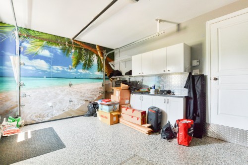Garage - 15 92E Avenue E., Blainville, QC - Indoor Photo Showing Other Room