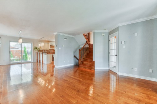 Salon - 15 92E Avenue E., Blainville, QC - Indoor Photo Showing Other Room
