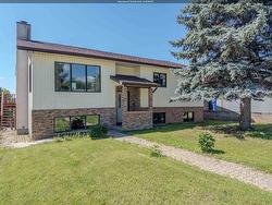527 Second Street South Kenora, ON P9N 1G5