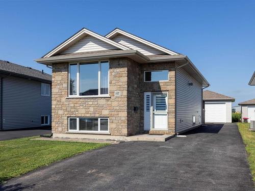 107 Reindeer Avenue  Thunder Bay, ON P7C 0A7