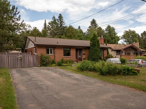 238 NELSON Street  Thunder Bay, ON P7A 2L7