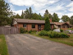 238 NELSON Street  Thunder Bay, ON P7A 2L7