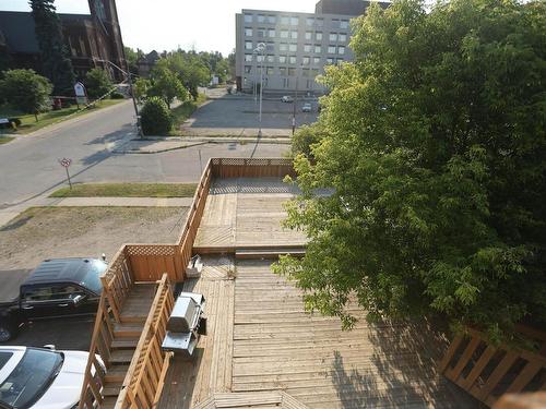 711 E Ridgeway Street E East, Thunder Bay, ON 