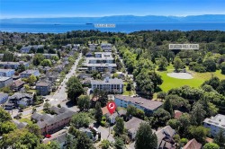 #9-977 Convent Pl Victoria, BC V8V 2Y9