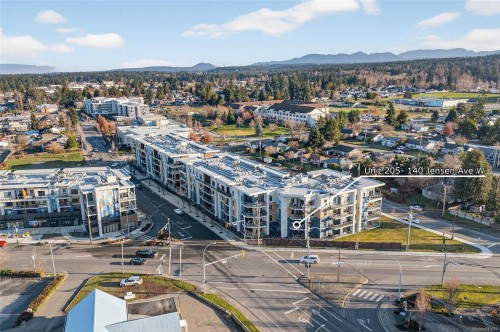 #205-140 Jensen Ave WEST Parksville, BC V9P 0H7