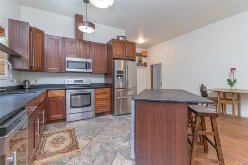 4460 Creighton Rd, Duncan, BC 