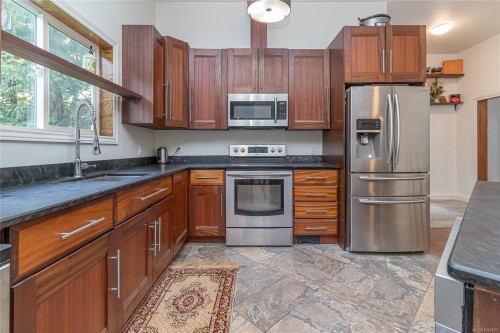4460 Creighton Rd, Duncan, BC 