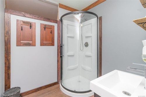 4460 Creighton Rd, Duncan, BC 