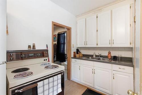 417 Melbourne Ave, Winnipeg, MB 