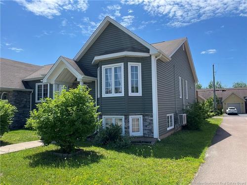 66 Croasdale, Moncton, NB 
