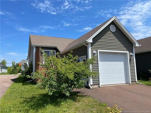 66 Croasdale, Moncton, NB 