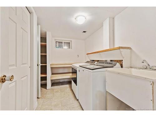 3 Downsview Ave, Moncton, NB 