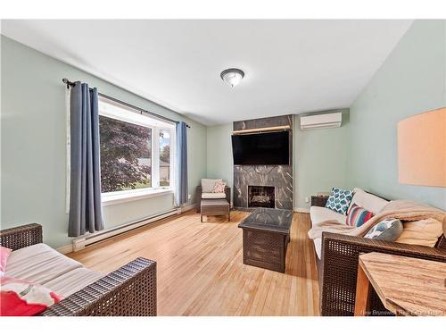 3 Downsview Ave, Moncton, NB 