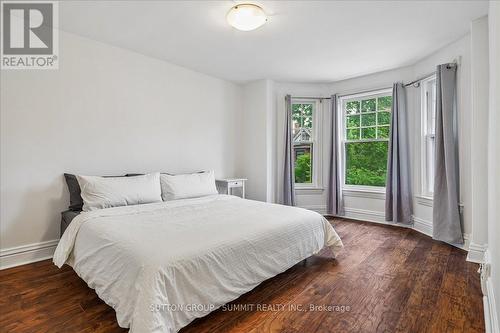 33 Saint Clair Avenue, Hamilton, ON 