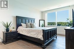 Principal Bedroom - 