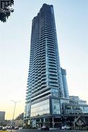1308 - 805 CARLING AVENUE Ottawa, ON K1S 5W9