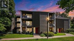 224 - 1102 HORSESHOE VALLEY ROAD W Oro-Medonte, ON L4M 4Y8