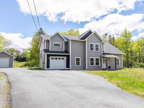 55 Tori Lane, Fall River, NS 
