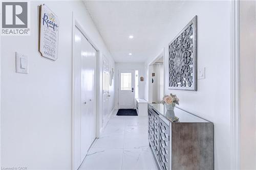 214 Merrilee Crescent, Hamilton, ON 