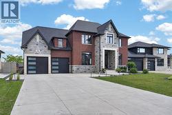 314 BENSON Amherstburg, ON N9V 0G7