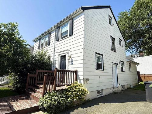 974 McLean Street  Halifax, NS B3H 2V1