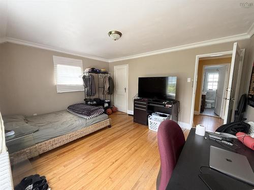974 Mclean Street, Halifax, NS 