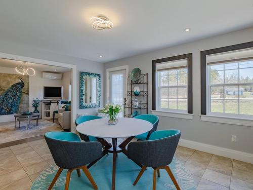 112 North Range Cross Road, Barton, NS - Indoor Photo Showing Dining Room