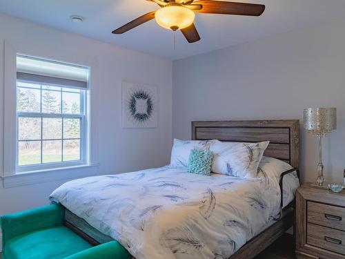 112 North Range Cross Road, Barton, NS - Indoor Photo Showing Bedroom