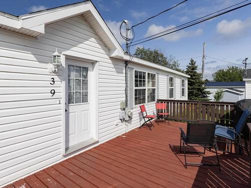 39 Rosewood Drive, Amherst, NS 