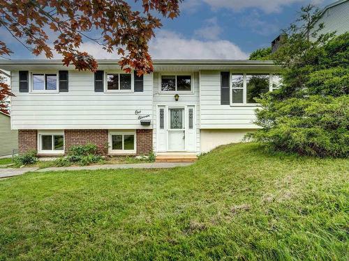 111 Dorothea Drive, Dartmouth, NS 