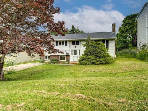 111 Dorothea Drive, Dartmouth, NS 