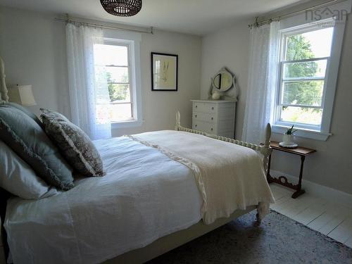 29 River Avenue, Oxford, NS 